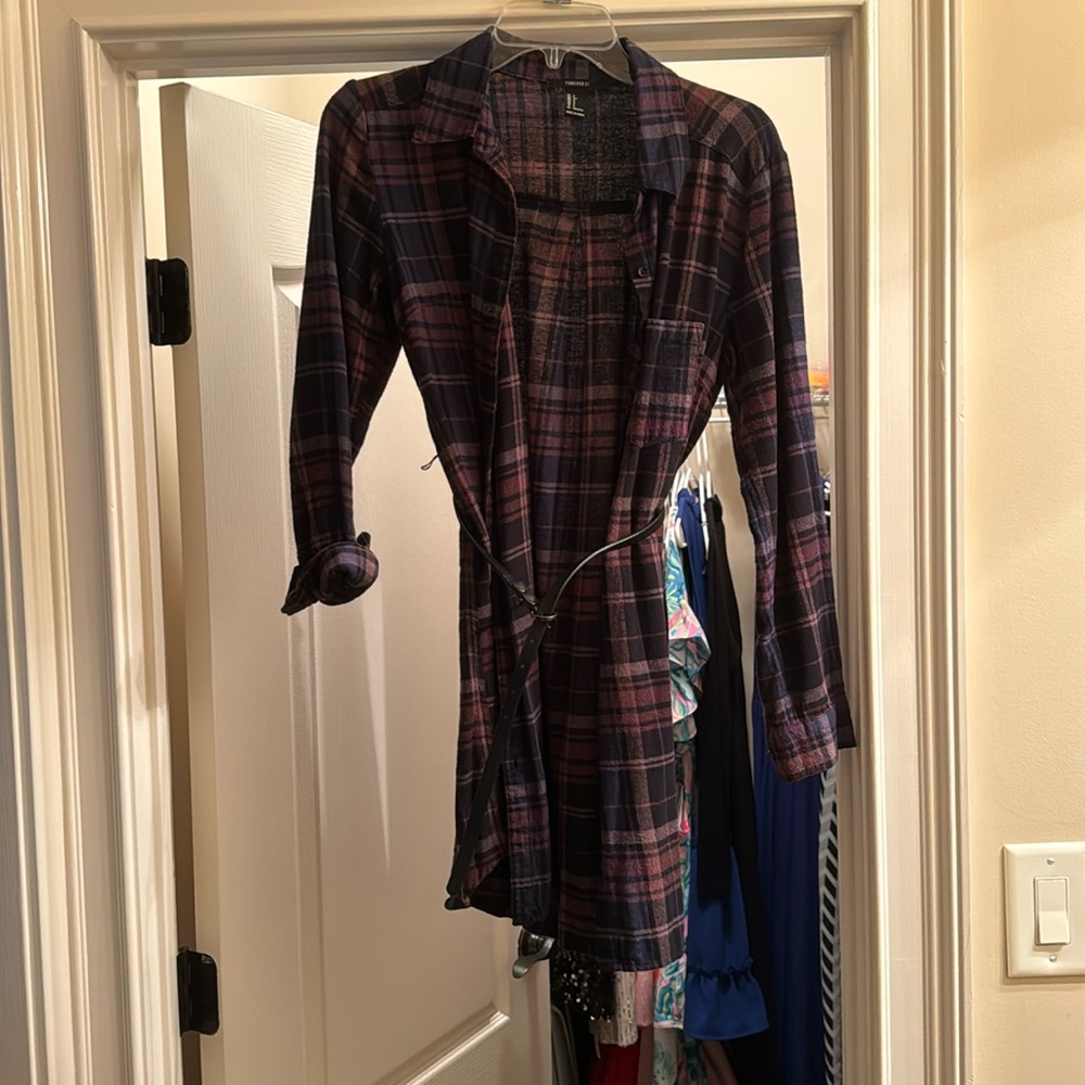 Plaid dress with belt